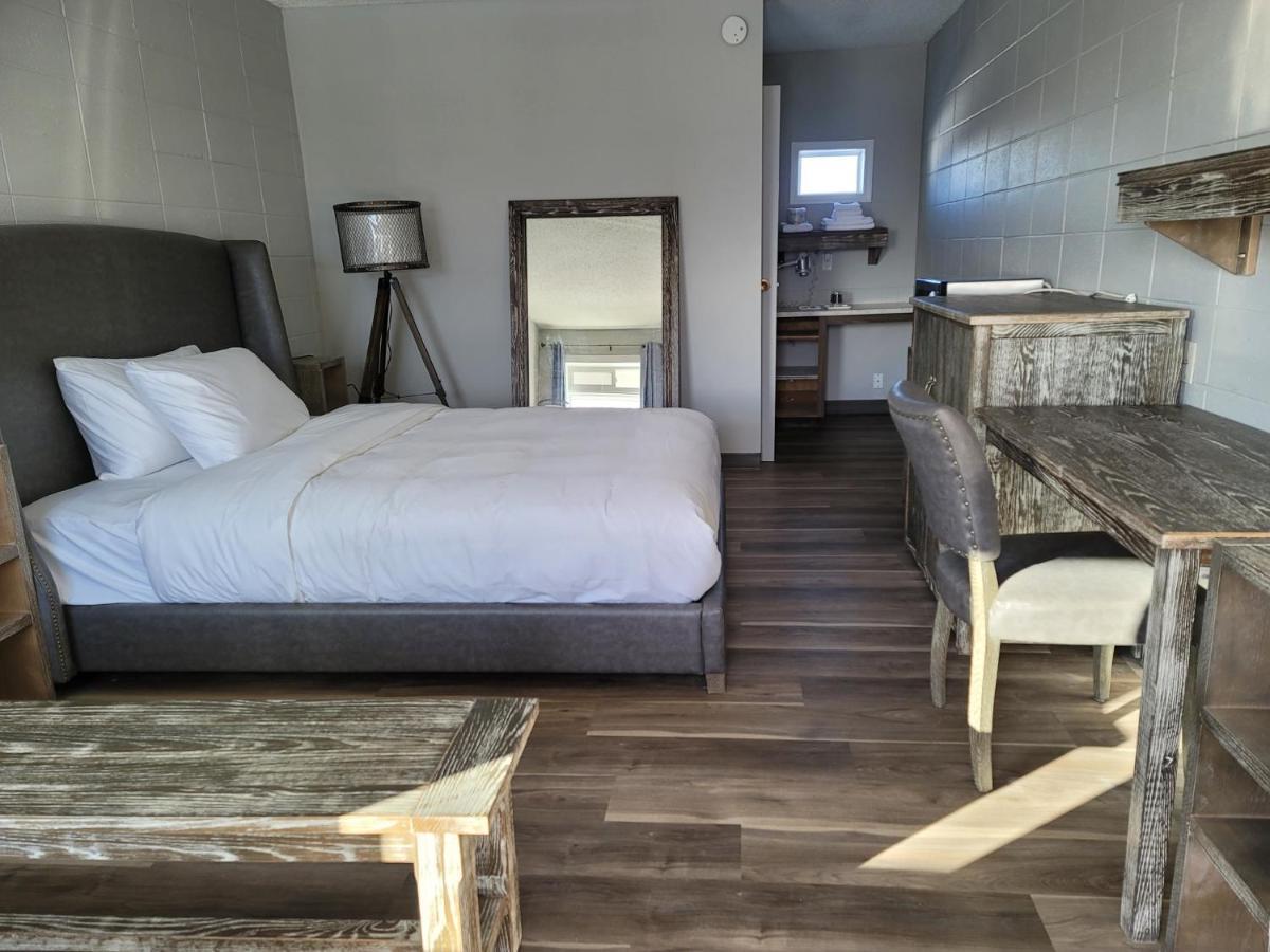 Parkside Inn Гранд Прери Екстериор снимка