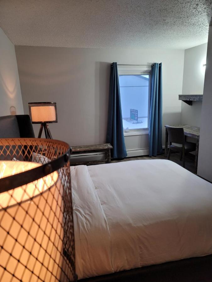 Parkside Inn Гранд Прери Екстериор снимка